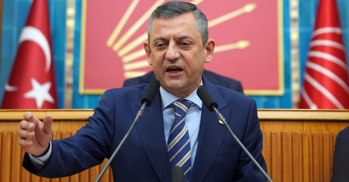 CHP lideri Özel açıklamada bulunuyor