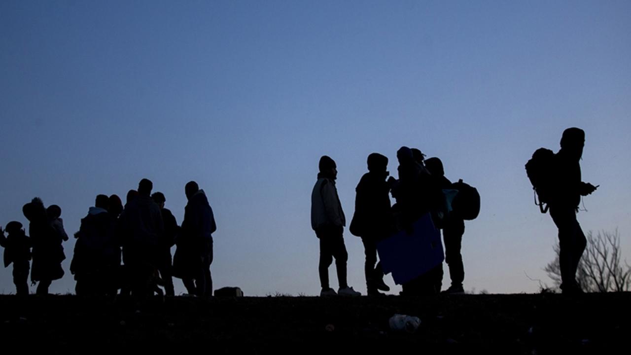 Bayram’da yapılan denetimlerde 696 düzensiz göçmen tespit edildi
